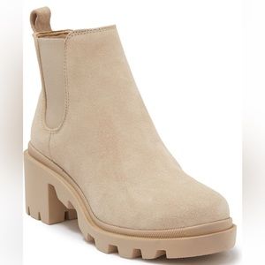 Steve Madden Lug Sole Chelsea Boot